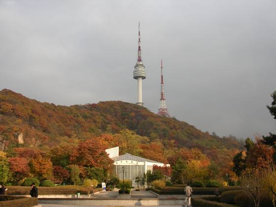 南山