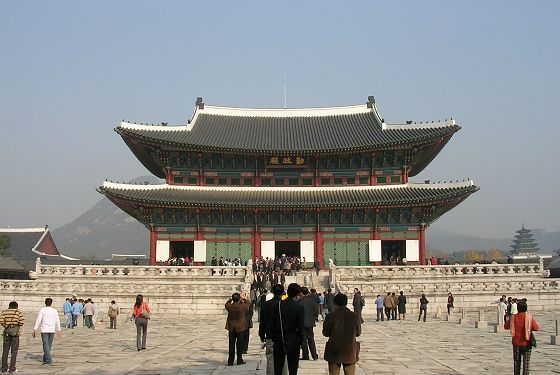 勤政殿